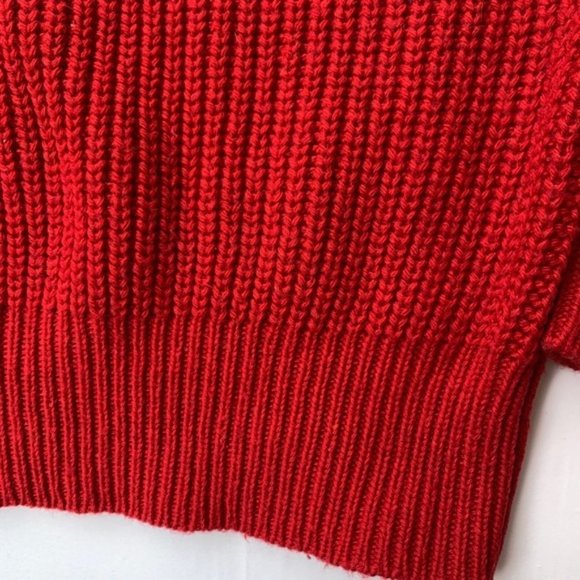 Red 50% Wool Joe Fresh Turtleneck Ribbed Hem Fisherman Aran Sweater size Small - Picture 6 of 8